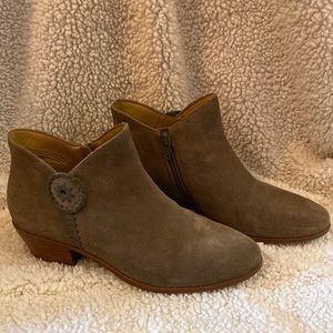 Jack Rogers olive booties